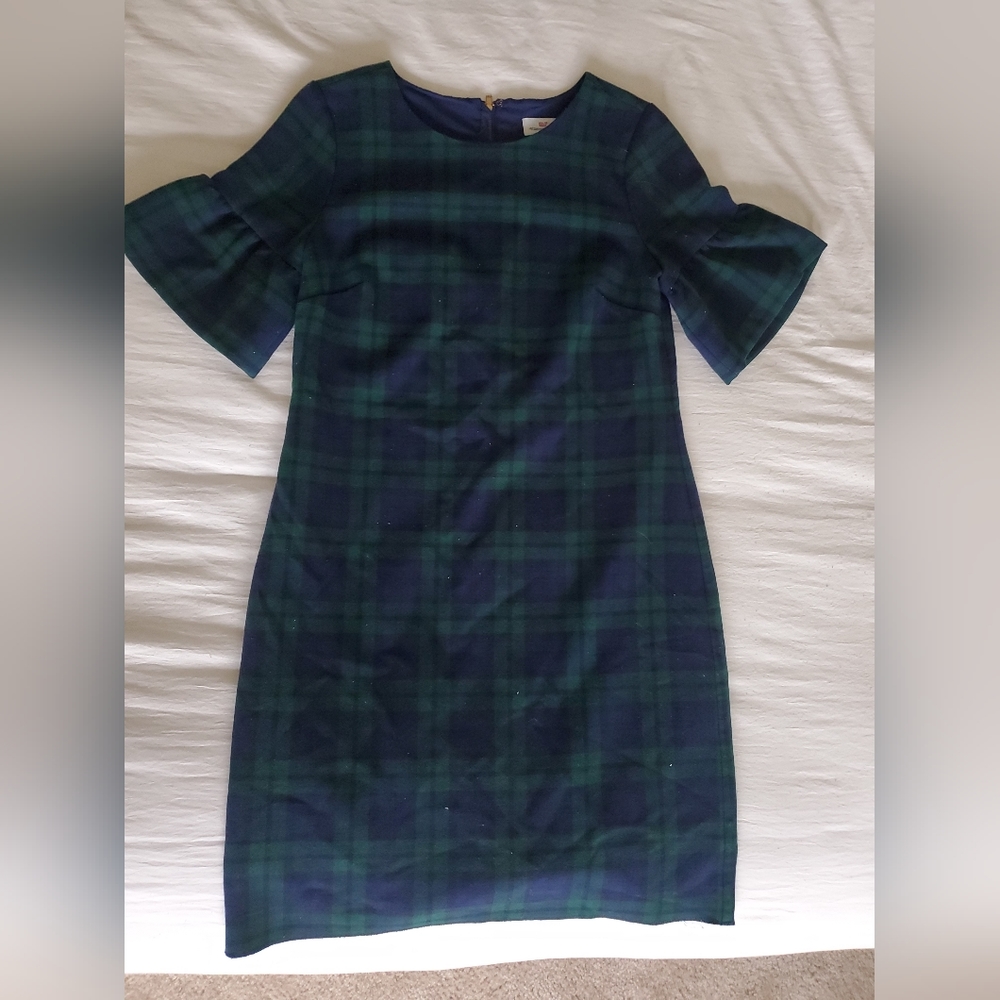 Vineyard vines dress